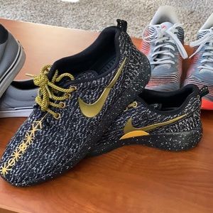 Limited Edition Roshe